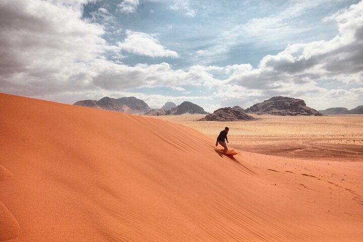 Al Ramal Red Sand Dune • Arabian Nights • Sandboarders paradise!